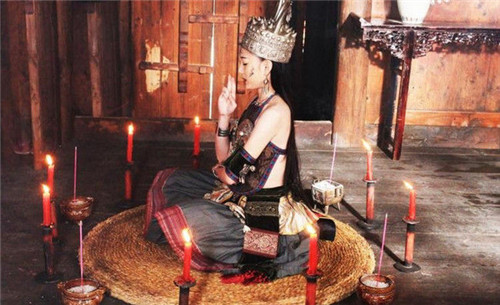 【赤色档案·述说云南】我的姑妈吴澄：中单独赴武汉村落职责中同苗族妇女打成一片