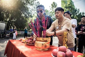 泰国坟场情降有效么，泰国做情降须要什么？
