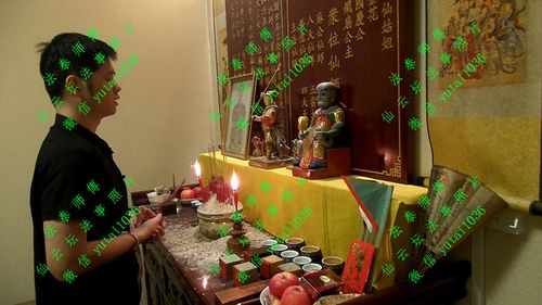 全民族笃信（湘西神秘草鬼婆的放蛊术只传女不传男）